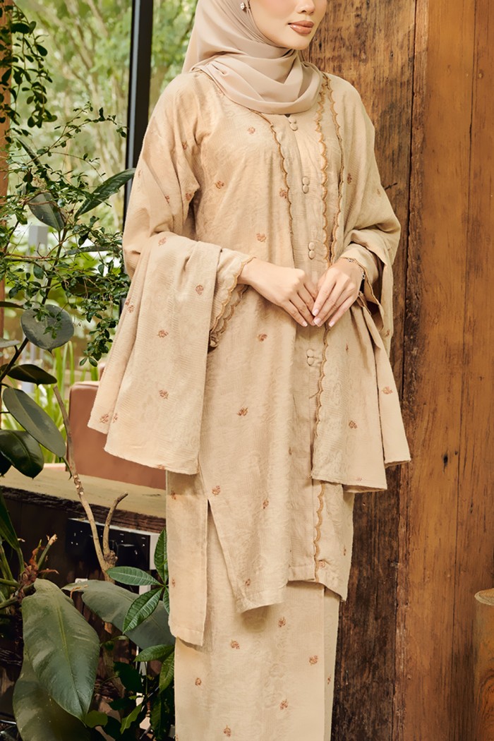 SELENDANG SARIMAH in BROWN