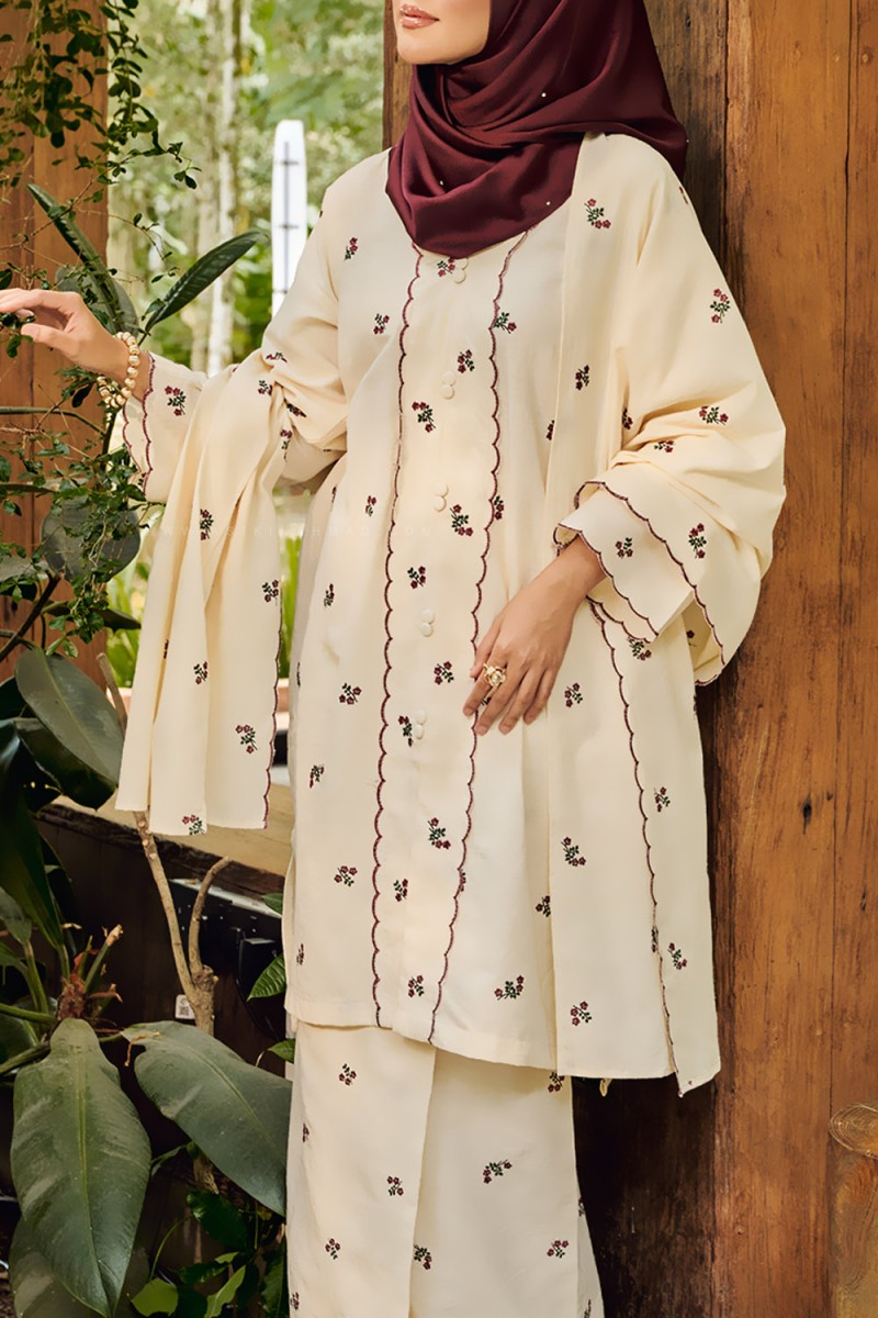 SELENDANG SARIMAH in WHITE PURPLE