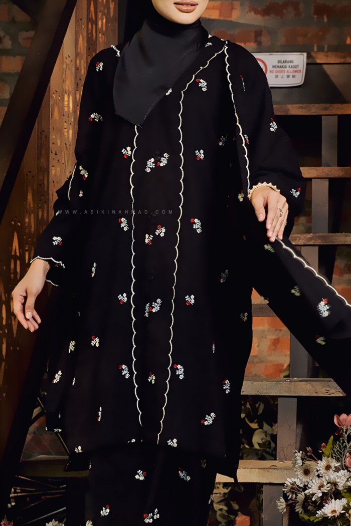 SELENDANG SARIMAH in BLACK PURPLE