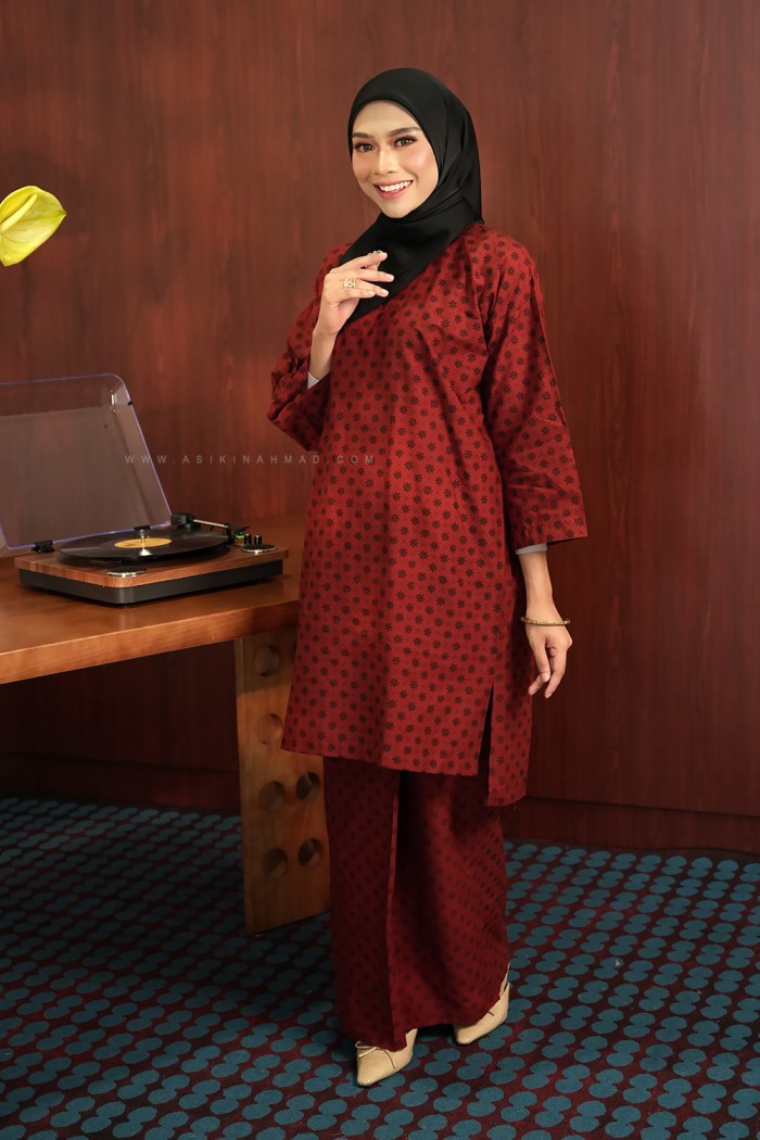 SENJA AYU KURUNG (SA007)