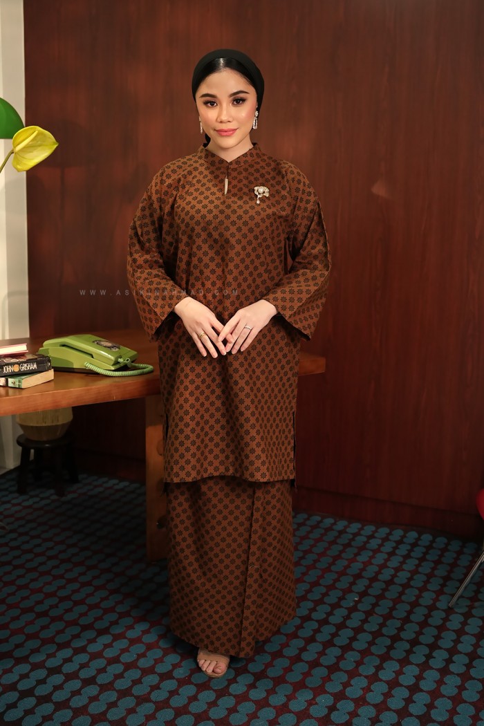 SENJA AYU KURUNG (SA010)