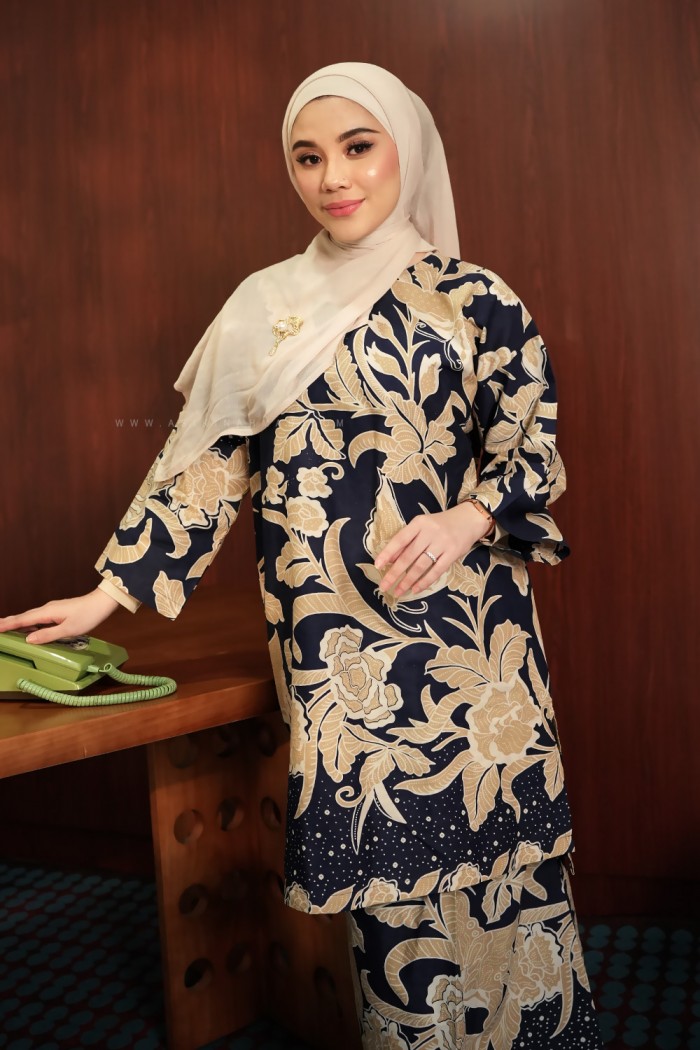 SENJA AYU KURUNG (SA016)