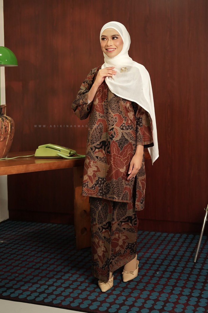SENJA AYU KURUNG (SA019)