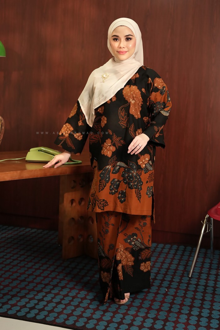 SENJA AYU KURUNG (SA022)