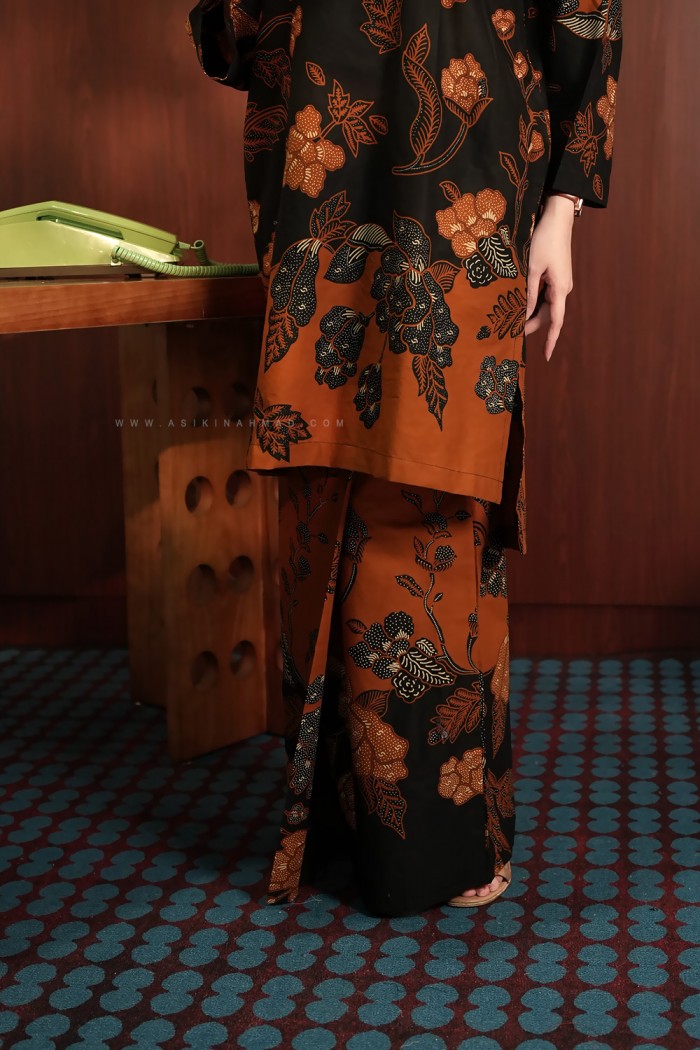 SENJA AYU KURUNG (SA022)