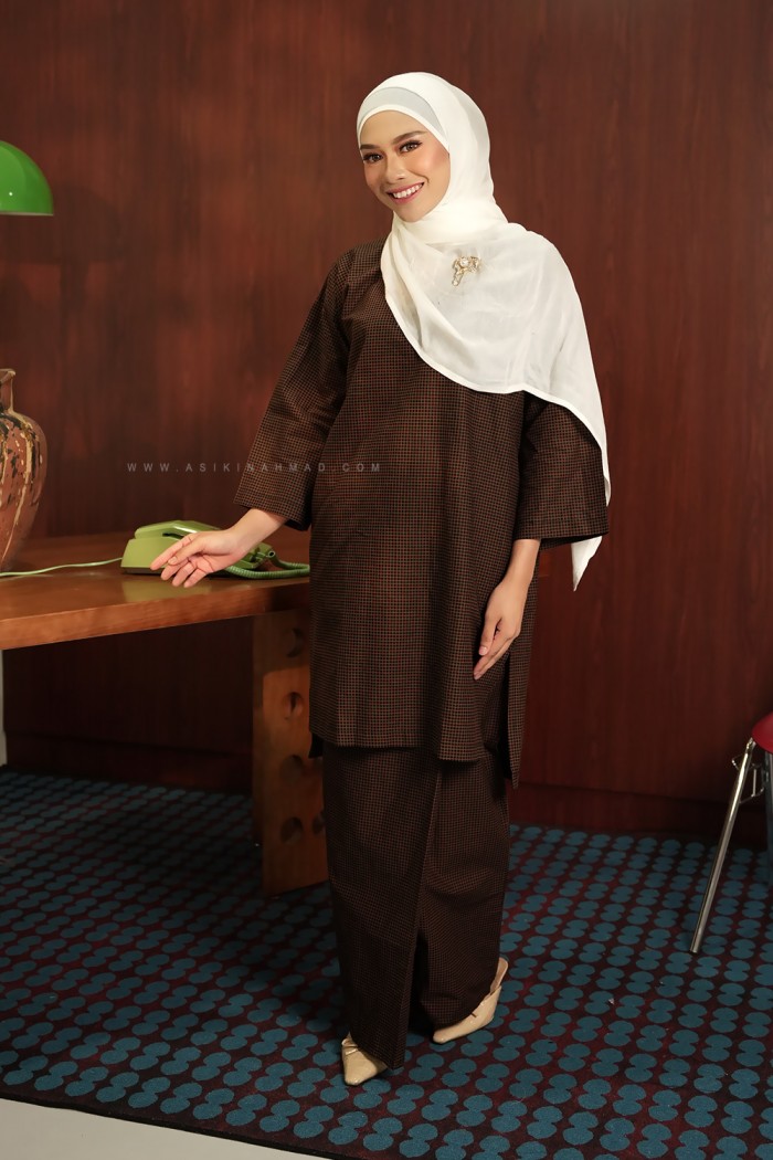 SENJA AYU KURUNG (SA023)