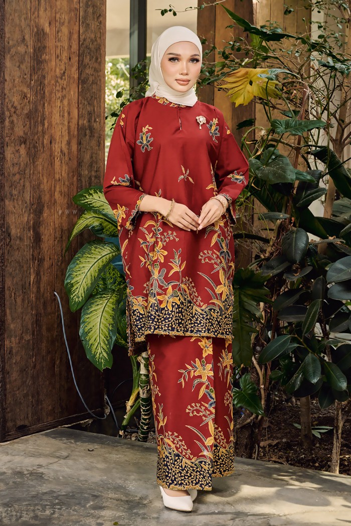 SENJA AYU KURUNG (SA025)