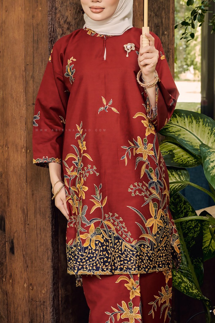 SENJA AYU KURUNG (SA025)