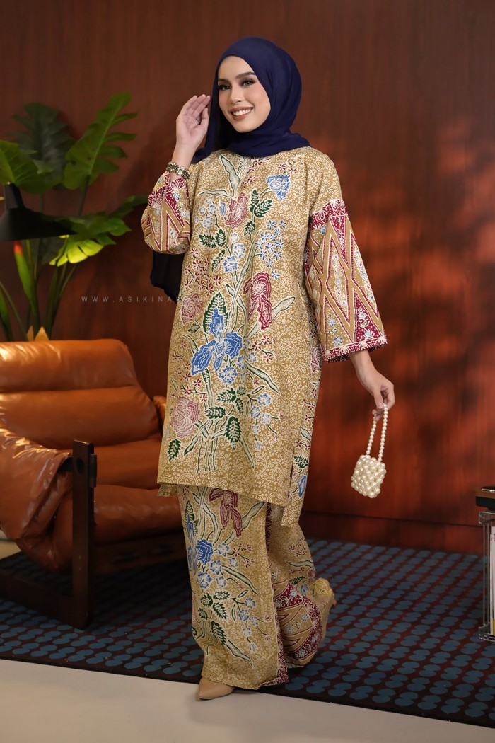 SENJA AYU KURUNG (SA028)