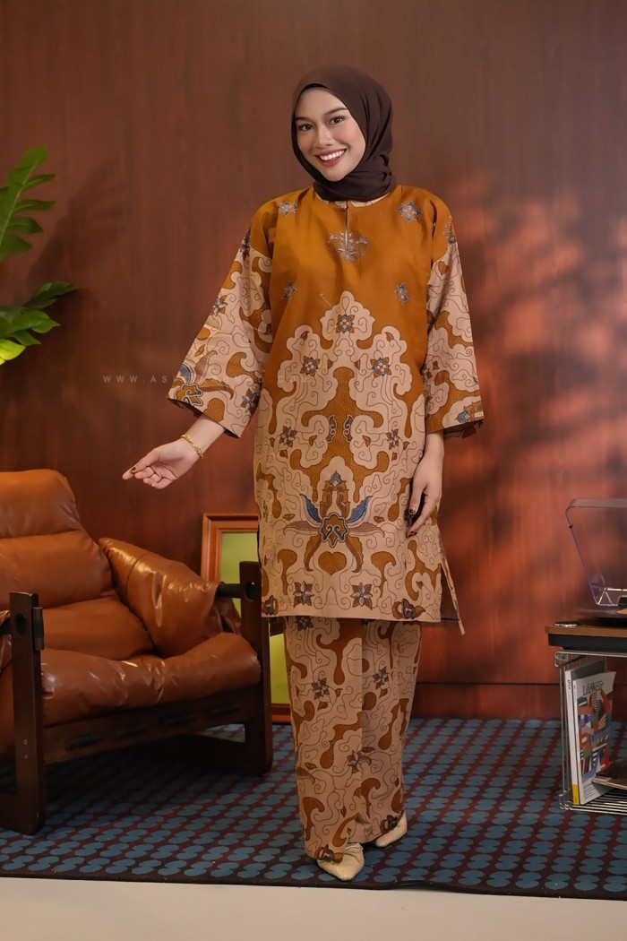 SENJA AYU KURUNG (SA033)