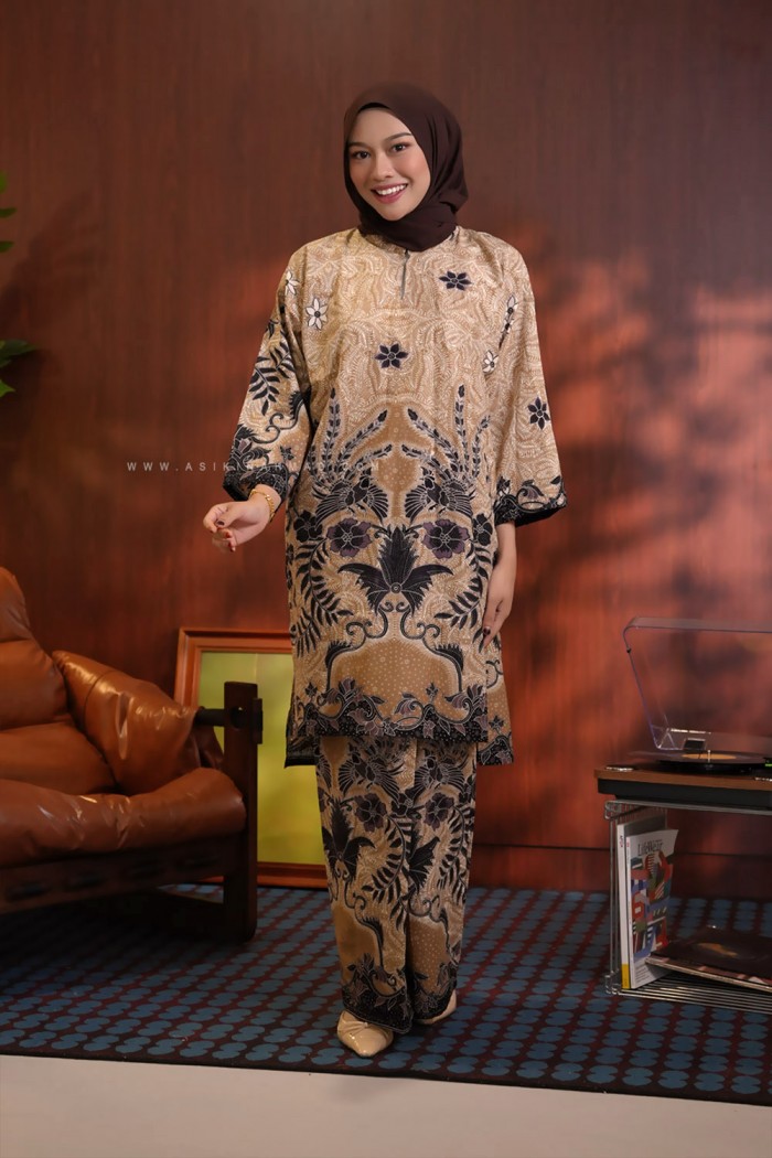 SENJA AYU KURUNG (SA037)