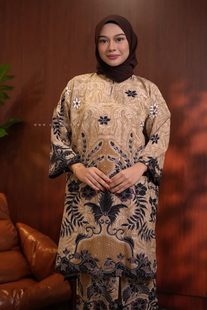 SENJA AYU KURUNG (SA037)