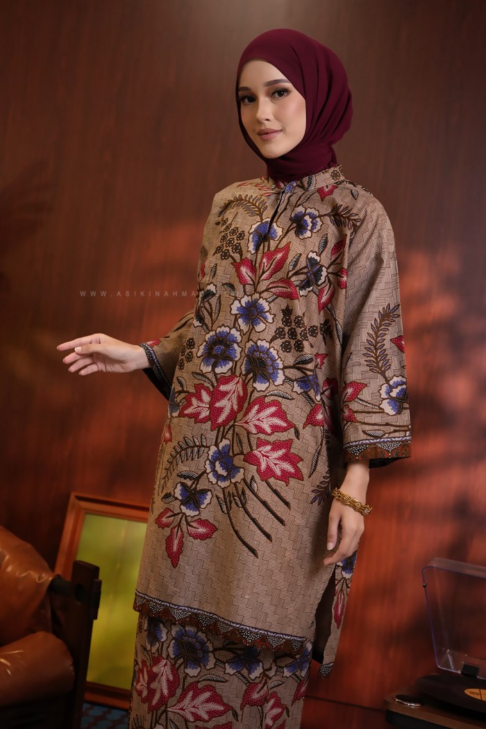 SENJA AYU KURUNG (SA038)