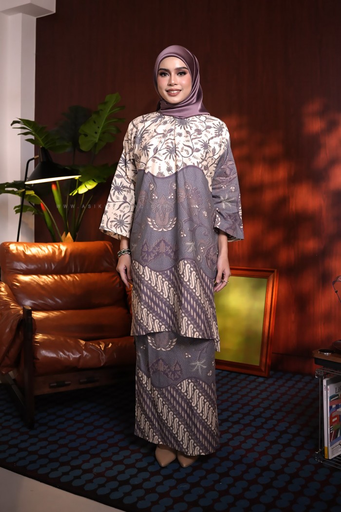 SENJA AYU KURUNG (SA040)
