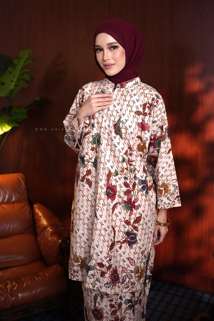 SENJA AYU KURUNG (SA041)