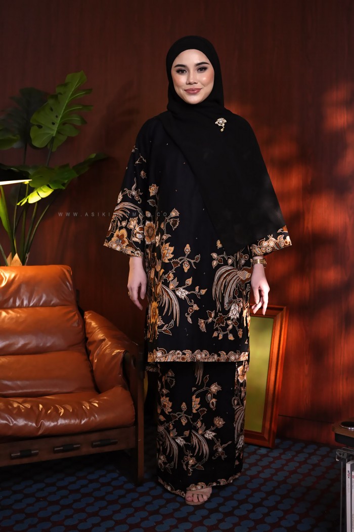 SENJA AYU KURUNG (SA043)