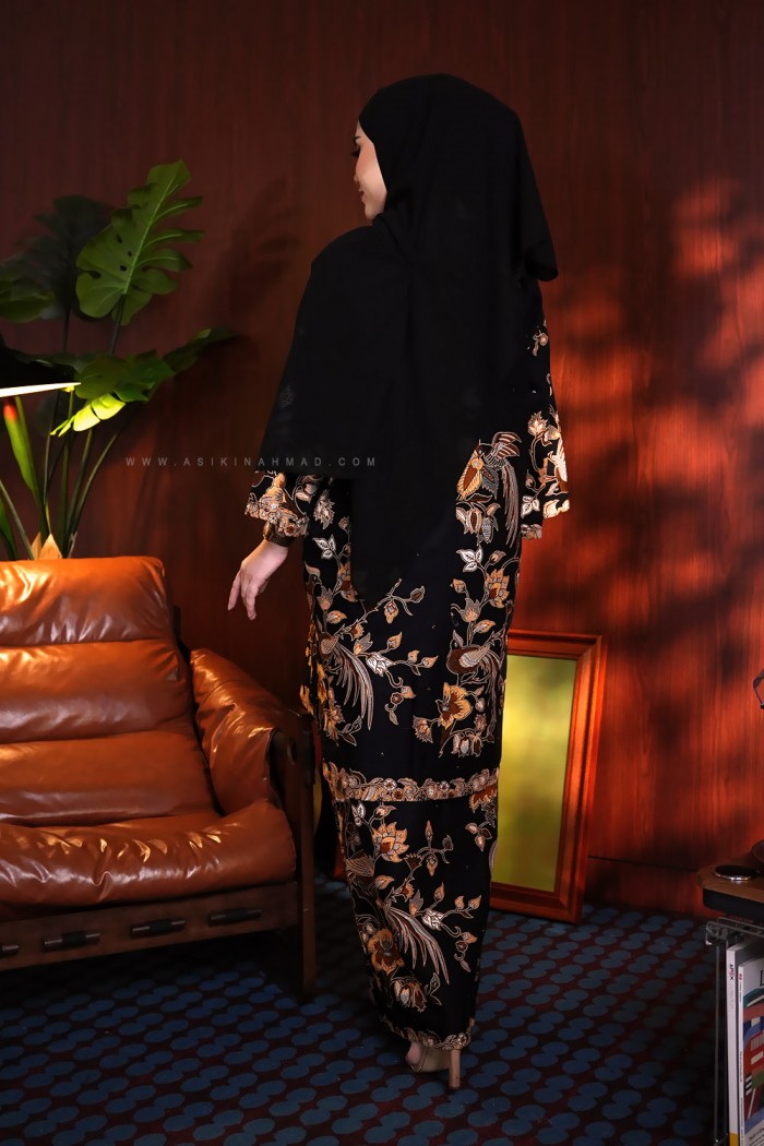 SENJA AYU KURUNG (SA043)