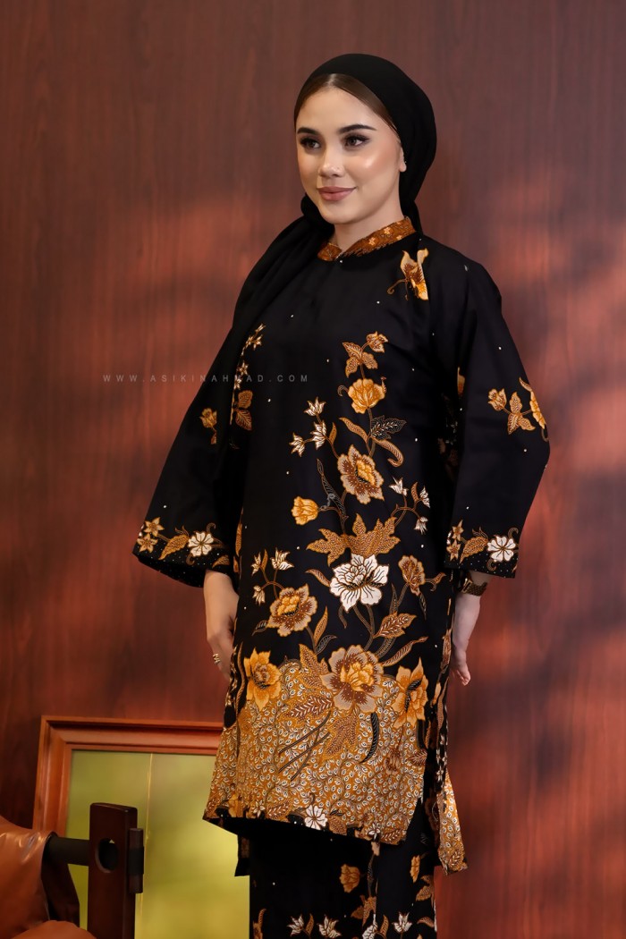 SENJA AYU KURUNG (SA050)