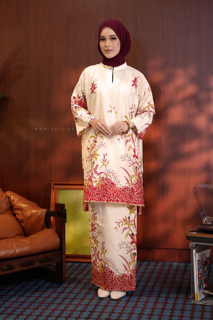 SENJA AYU KURUNG (SA052)