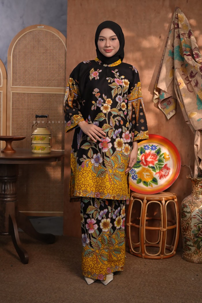 SENJA AYU KURUNG (SA059)
