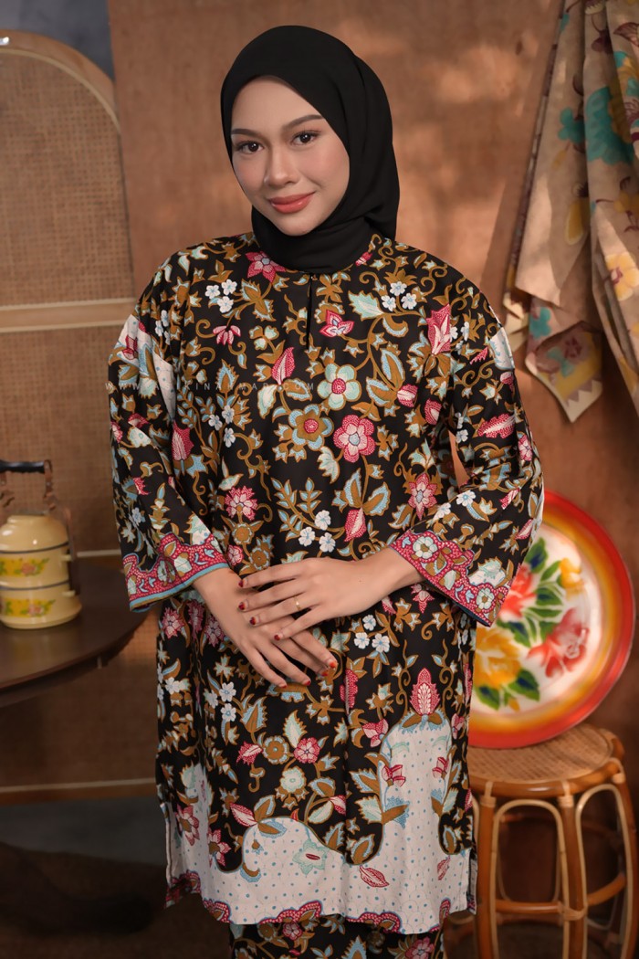 SENJA AYU KURUNG (SA060)
