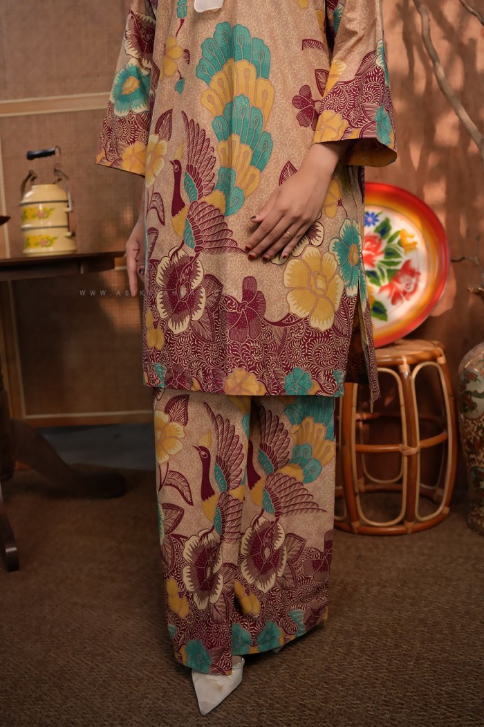 SENJA AYU KURUNG (SA062)