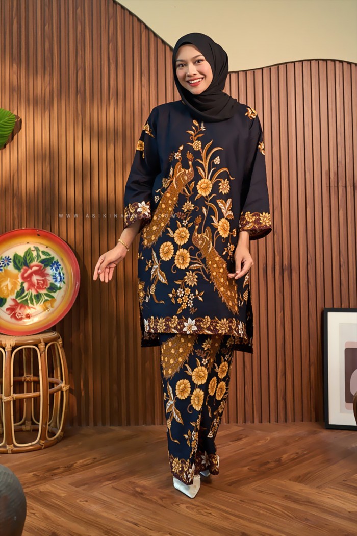 SENJA AYU KURUNG (SA068)