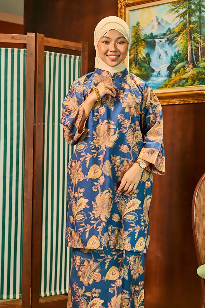 SENJA AYU KURUNG (SA072)