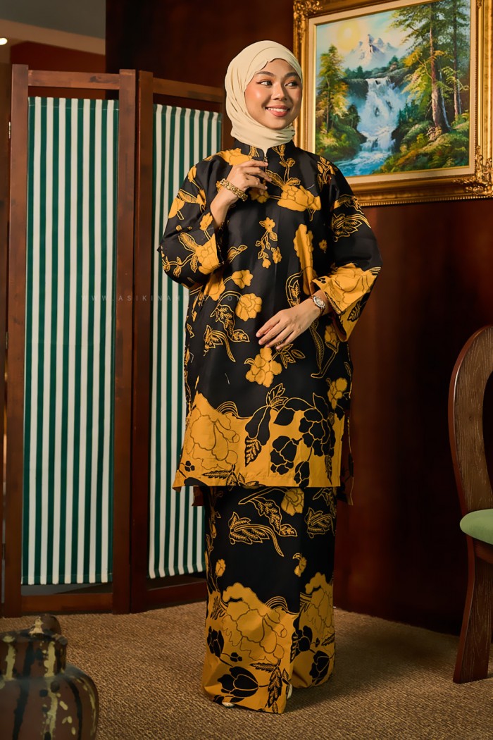 SENJA AYU KURUNG (SA076)