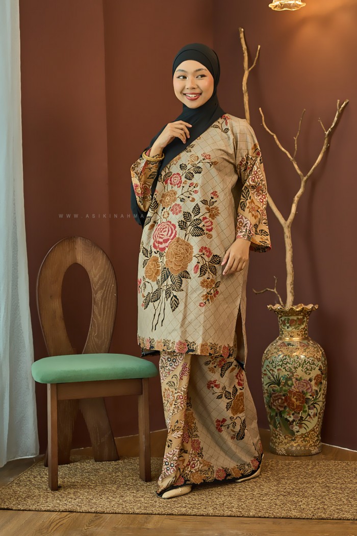 SENJA AYU KURUNG (SA078)
