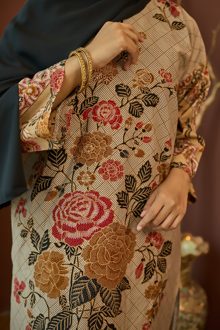 SENJA AYU KURUNG (SA078)
