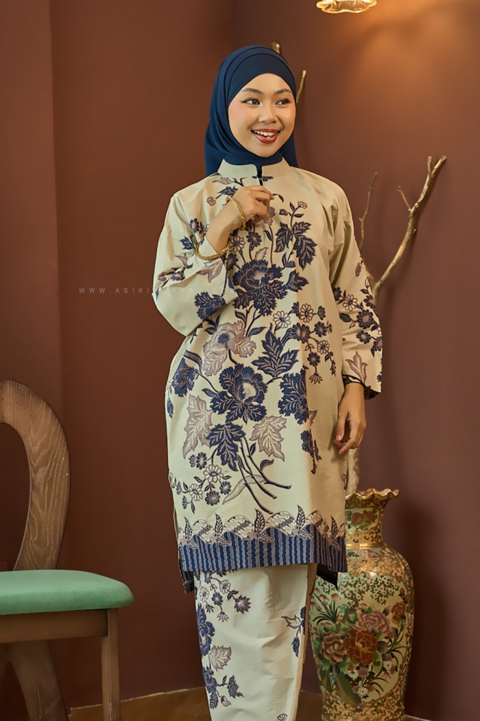 SENJA AYU KURUNG (SA079)