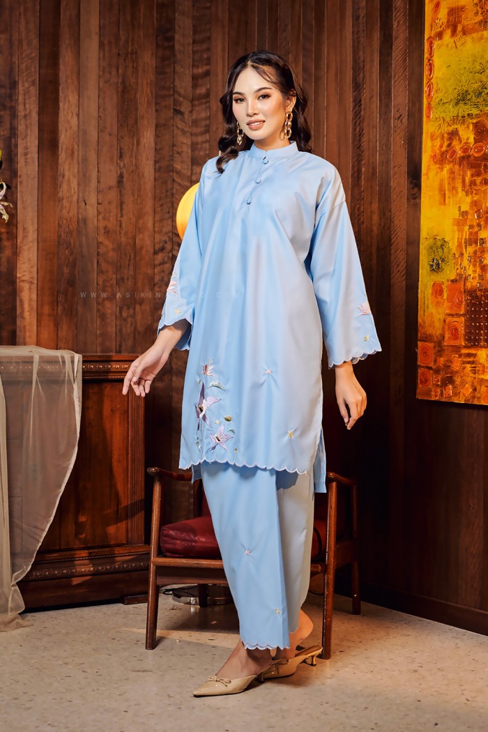 TERATAI INDAH KURUNG IN BABY BLUE