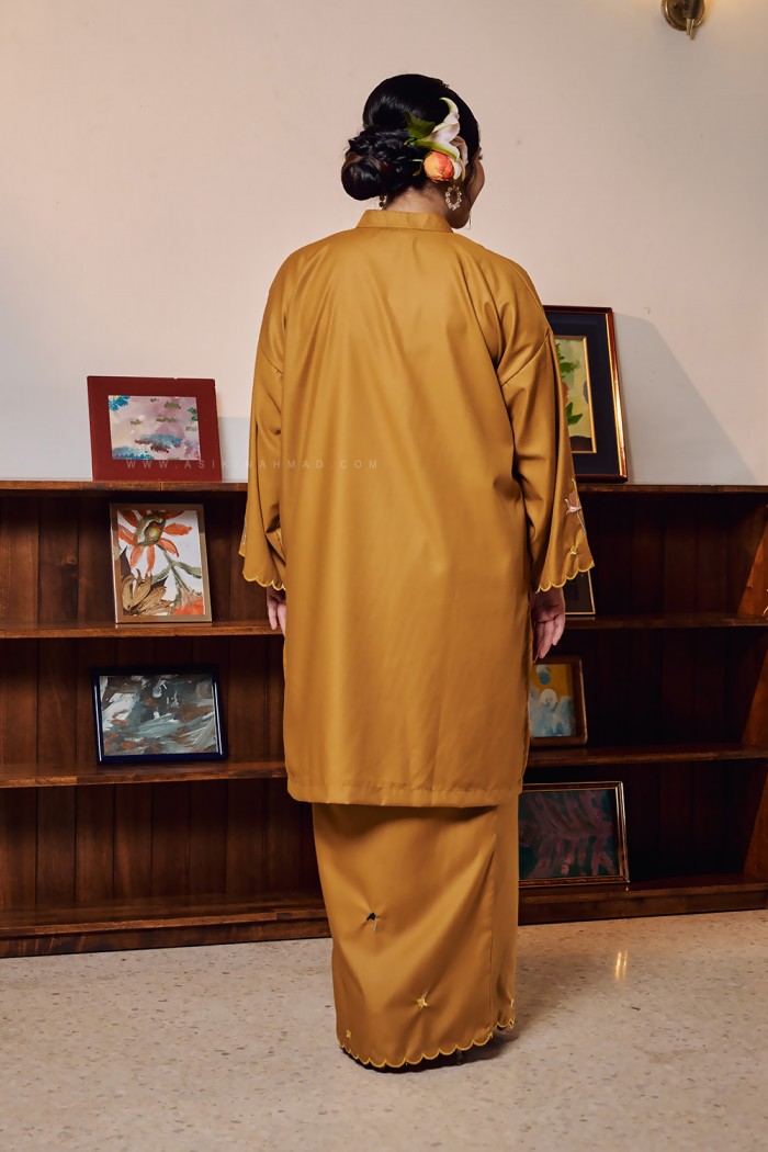 TERATAI INDAH KURUNG IN MUSTARD