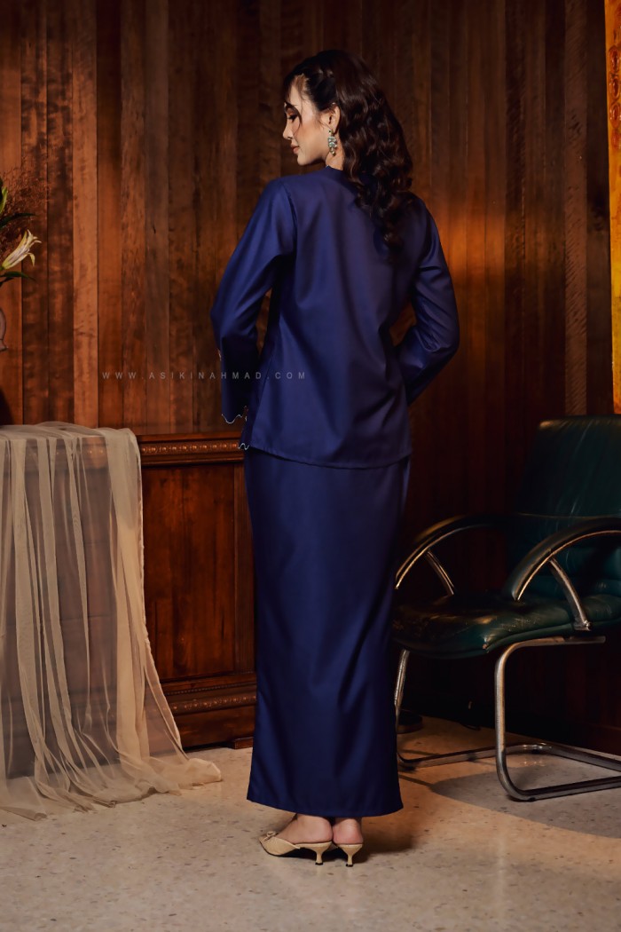 TERATAI RATU KEBAYA IN NAVY BLUE