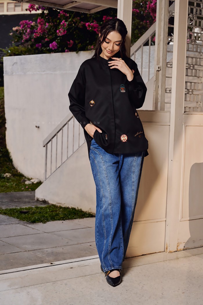 TIARA BLOUSE IN BLACK