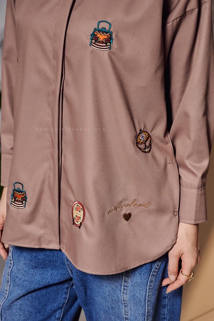 TIARA BLOUSE IN BROWN