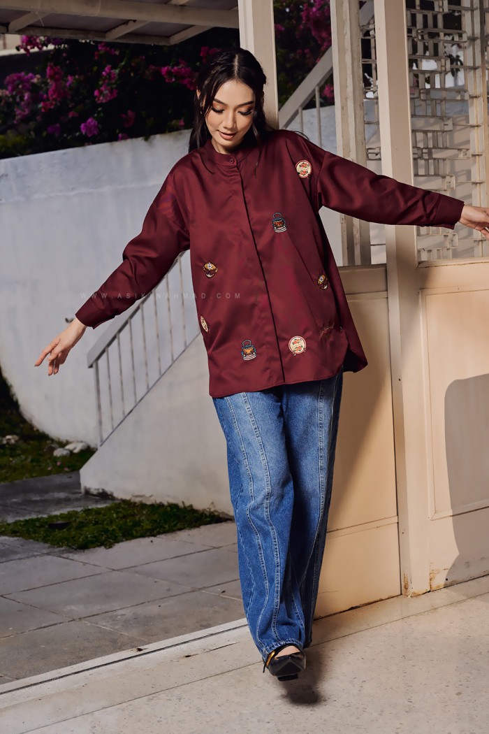 TIARA BLOUSE IN MAROON