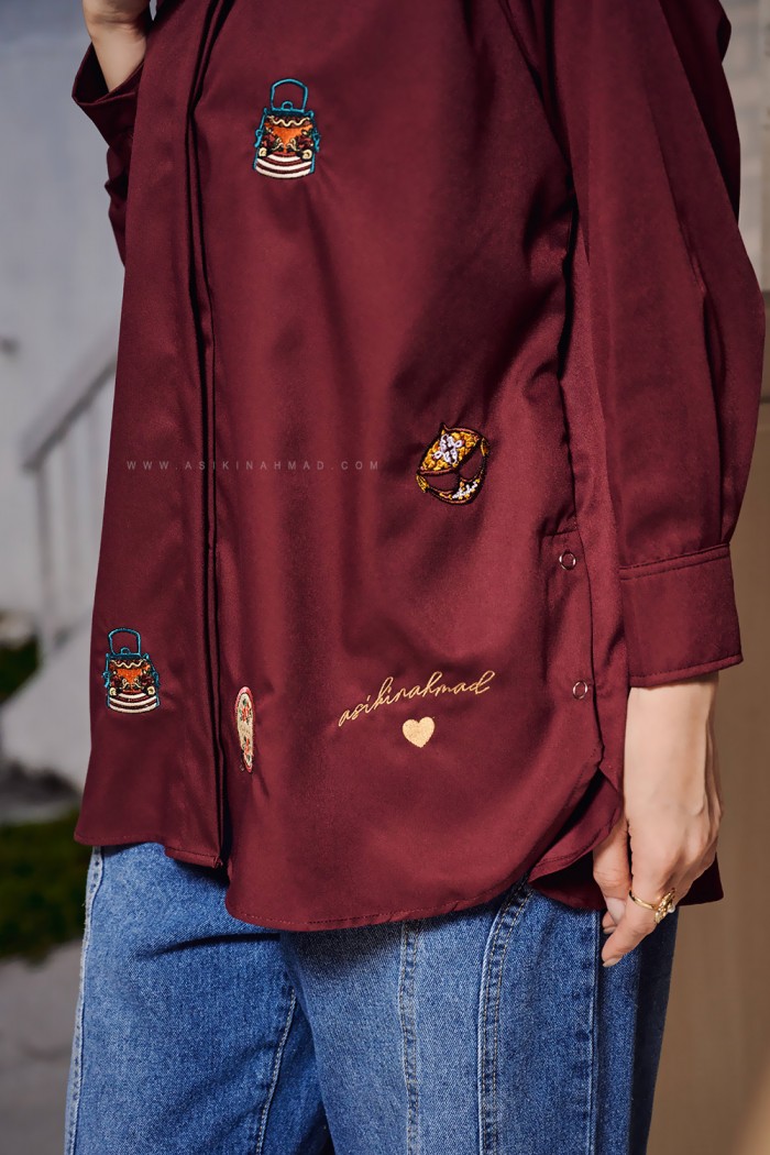 TIARA BLOUSE IN MAROON