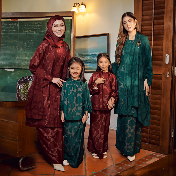 Casarubiah Collection