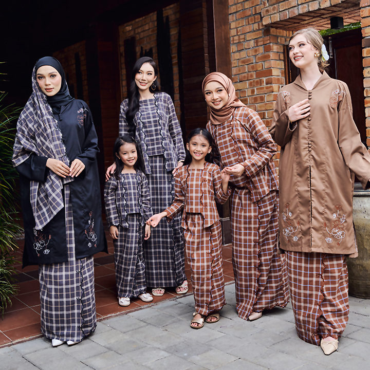 Jiwa Kartika Kurung